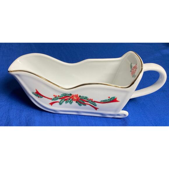 Gravy Boat Holiday Christmas Sleigh Poinsettia and Ribbons Red Green White 16oz - Picture 3 of 9